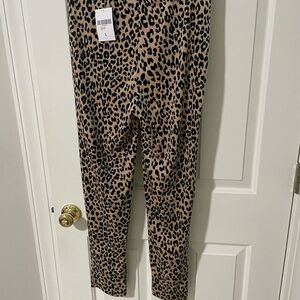 Leopard leggings large nwt velour